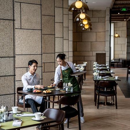 Crowne Plaza Vinh Yen City Centre By Ihg מראה חיצוני תמונה