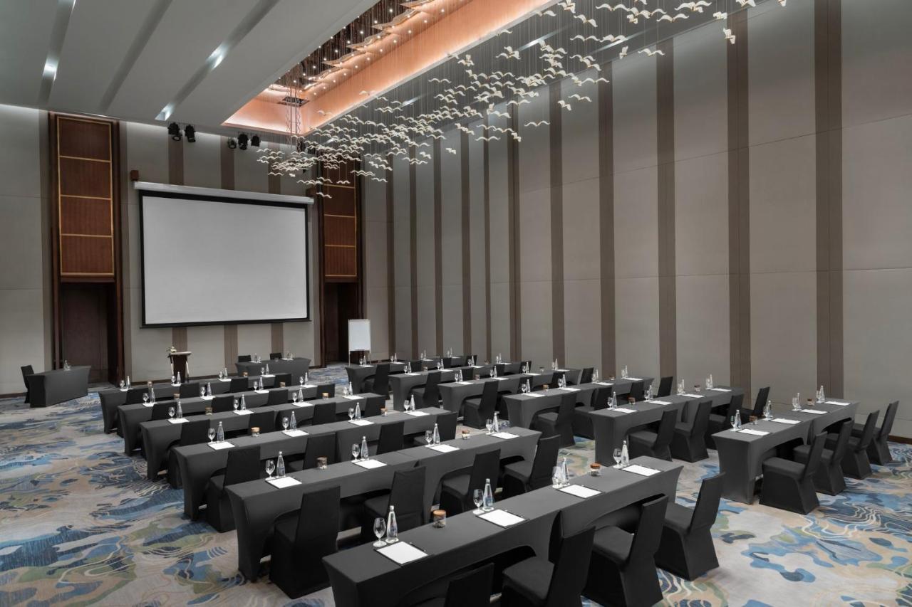 Crowne Plaza Vinh Yen City Centre By Ihg מראה חיצוני תמונה