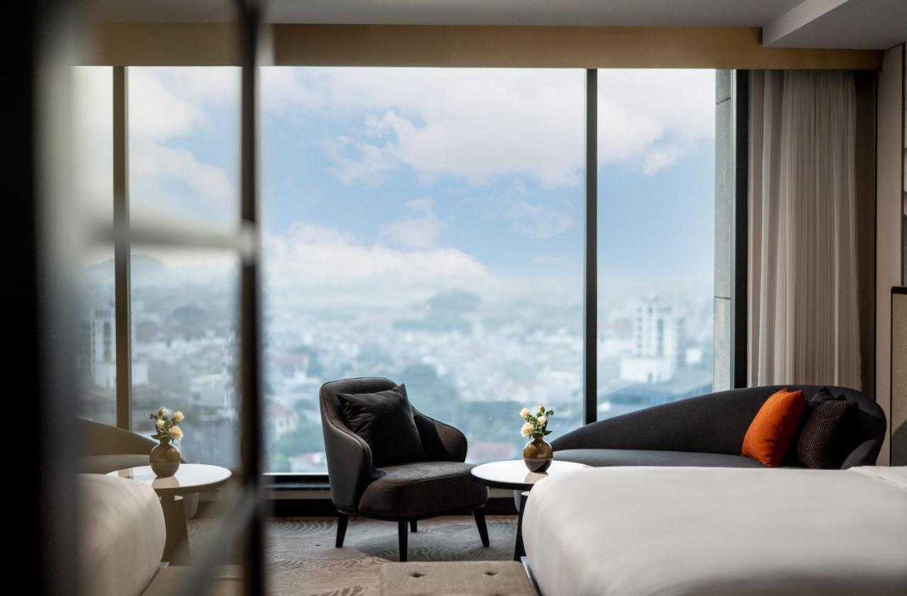 Crowne Plaza Vinh Yen City Centre By Ihg מראה חיצוני תמונה