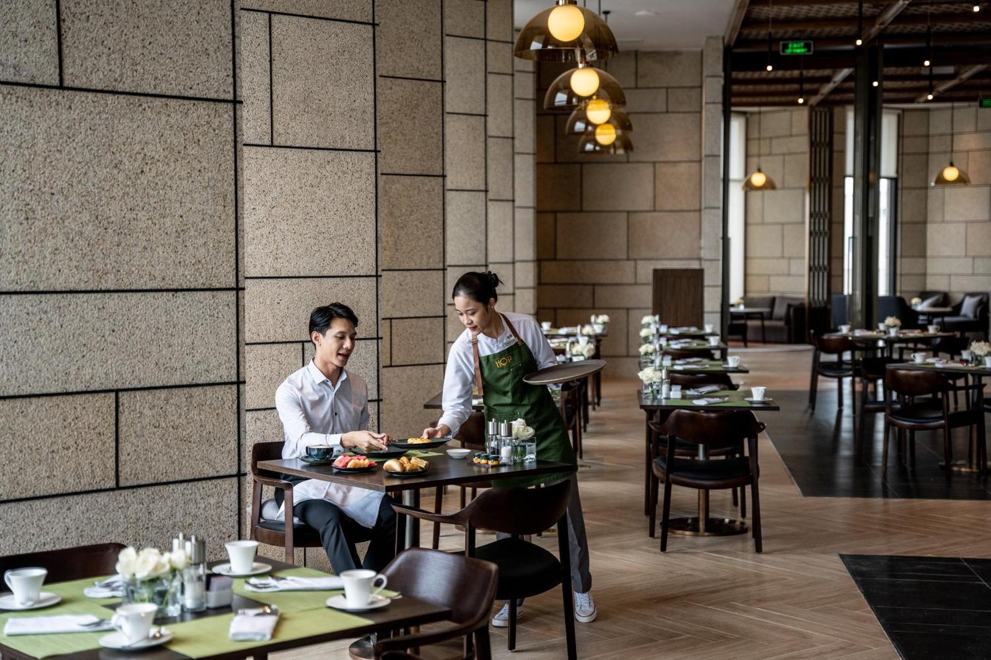Crowne Plaza Vinh Yen City Centre By Ihg מראה חיצוני תמונה