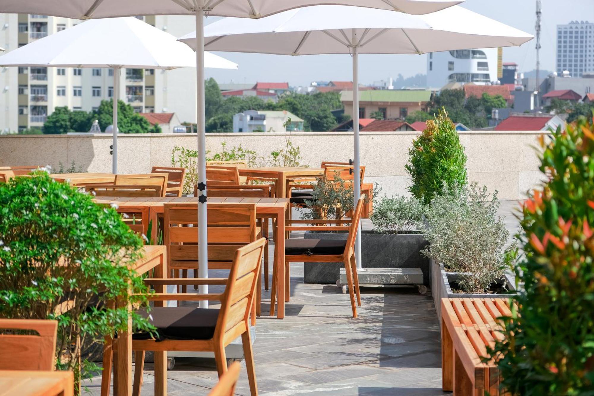 Crowne Plaza Vinh Yen City Centre By Ihg מראה חיצוני תמונה